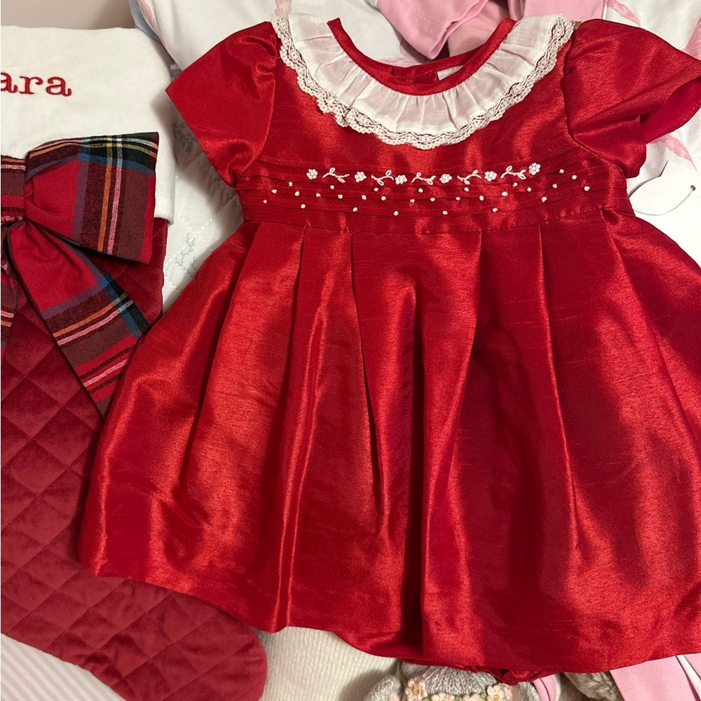 Edgehill stunning holiday dress